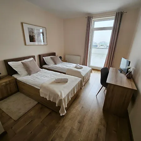Restauracja & Goscinne Polowczyk Hotel Miaskowo (Sroda Wielkopolska)