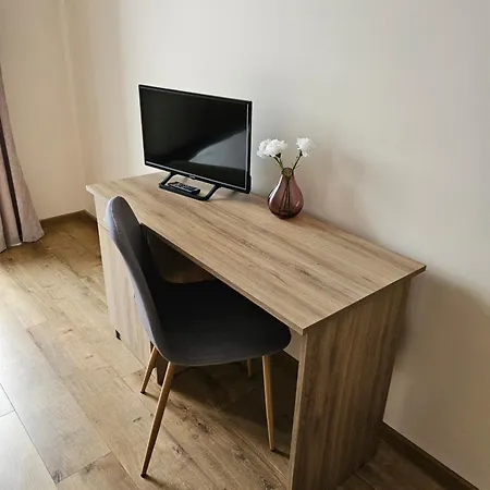 Restauracja & Goscinne Polowczyk Hotel Miaskowo (Sroda Wielkopolska)