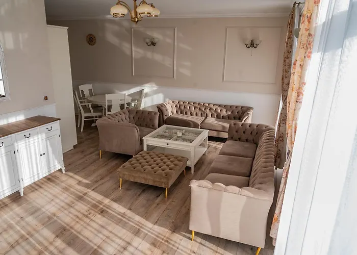 Отель Restauracja & Goscinne Polowczyk *