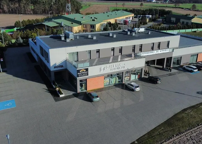 Отель Restauracja & Goscinne Polowczyk Miaskowo (Sroda Wielkopolska)